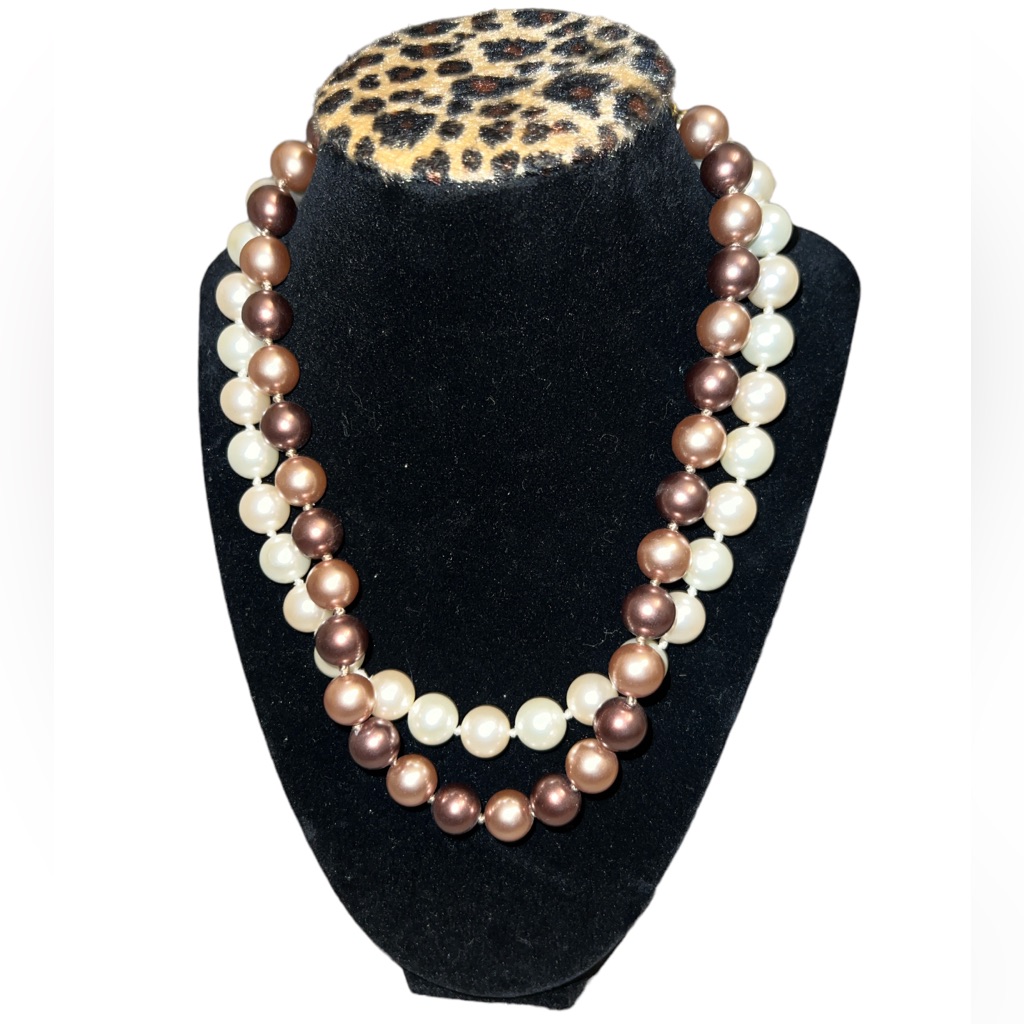 Vintage Rmn Brown And Cream Faux Pearl Single Strand Necklaces Set 18$